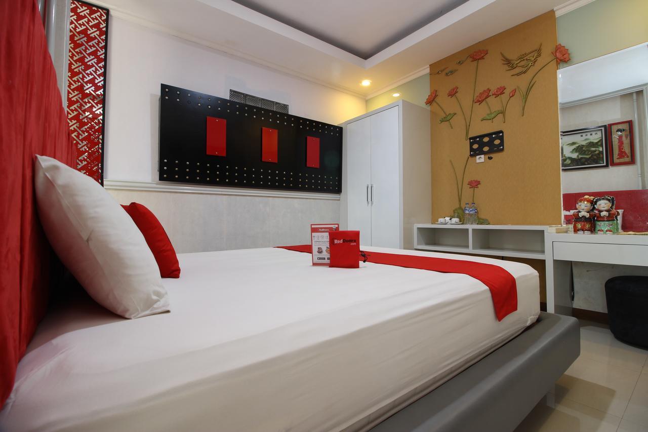 Reddoorz Plus Near Tugu Jogja 2 Джок'якарта Екстер'єр фото